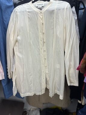 Nipon Vintage-Inspired 100% Silk Cream Button-Front Blouse